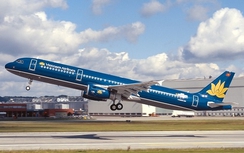 Máy bay A321 bị rách cánh tà khi hạ cánh xuống sân bay Vinh