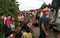 Đến nhà bà ngoại chơi, bé 2 tuổi bị tàu hỏa đâm tử vong