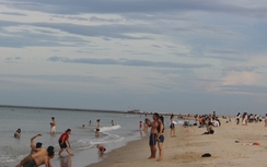 Biển Quảng Trị không còn đìu hiu trong dịp lễ 2/9