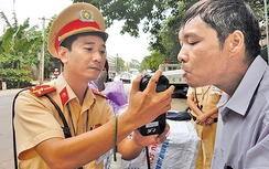 Phạt nặng vi phạm nồng độ cồn, TNGT giảm mạnh