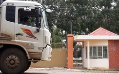 Đồng Nai: 15 học viên dùng khăn tắm leo rào trốn trại cai nghiện
