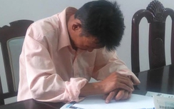 Kẻ cầm dao cứa cổ vợ trước mặt con gái khai gì?