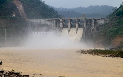Thủ tướng yêu cầu thanh tra thủy điện Hố Hô xả lũ