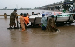 An Khê-Ka Nak xả lũ: Giải cứu nhiều người bị cô lập