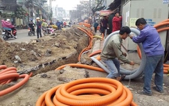 Điện, viễn thông sẽ phải trả tiền sử dụng cầu, đường