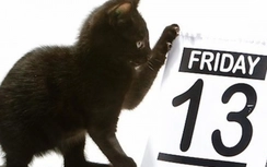 Thứ 6 ngày 13: Tài chính sụt giảm, tai nạn tăng cao?