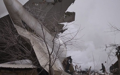 Hiện trường thảm khốc vụ rơi máy bay Thổ Nhĩ Kỳ