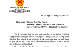 Bộ trưởng khen nhân viên sân bay trả đồ cho khách