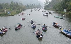 Lễ hội Chùa Hương 2017: Đò đầy, dụng cụ nổi cứu sinh vơi