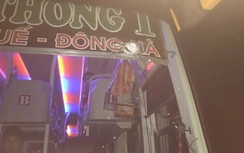 Khởi tố đối tượng nhặt đá bỏ giỏ xe để ném đá xe khách