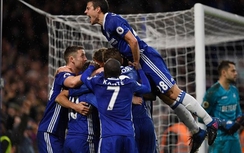 Tin nóng bóng đá sáng 26/2: Kỷ lục, kỷ lục và kỷ lục