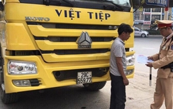 Hà Nội: Xe trộn bê tông đi vào giờ cấm, CSGT nói gì?