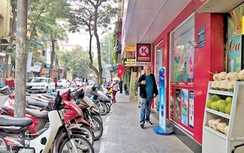 Dẹp vỉa hè, cần tìm chỗ để xe cho người dân
