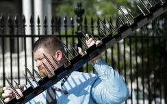 Tin mới thanh niên gốc Việt đột nhập Nhà Trắng