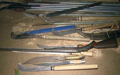 Khởi tố nhóm đối tượng mang hung khí “khủng” gây rối ở Phú Thọ