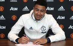 Tin bóng đá sáng 7/4: Chelsea có “bom tấn”, MU giữ chân “gà nhà”