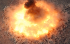 Video "siêu bom" phi hạt nhân của Mỹ phải thả bằng dù