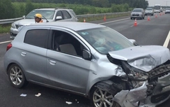 Ba ô tô đâm liên hoàn trên cao tốc Long Thành