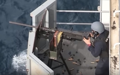 Chiến hạm Mỹ diệt tàu cao tốc địch trong tập trận bắn đạn thật