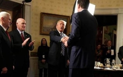 Ông Donald Trump có thể bị luận tội bất tín nhiệm?