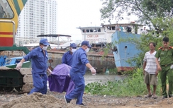 TP.HCM: Phát hiện thi thể nam giới lẫn trong đám lục bình