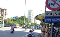 Vụ lái xe thua kiện CSGT: Hiểu biển 106b như thế nào mới đúng?