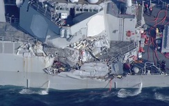 Khu trục hạm Mỹ móp sườn khi đâm phải tàu hàng Philippines
