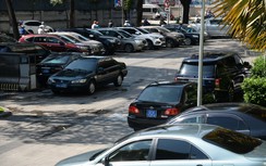 Chính phủ kiên quyết thu hồi xe ô tô trang bị sai đối tượng