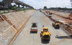 Cầu vượt nút giao ĐHQG TP.HCM trước ngày thông xe