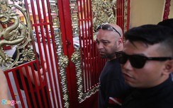 Nam Huỳnh Đạo có quyền đóng cửa, từ chối người vào đình Nam Chơn?