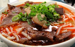 Cách nấu bún bò Huế chuẩn nhất