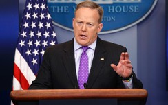 Video: Phát ngôn viên của Tổng thống Trump bất ngờ từ chức