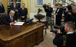 Moscow tin ông Trump sẽ ký dự luật tăng cường chống Nga