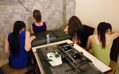 Bắt quả tang hai nữ nhân viên massage bán dâm giá 700.000 đồng