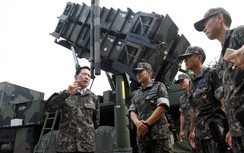 Bộ trưởng Quốc phòng Hàn Quốc úy lạo tinh thần binh sỹ