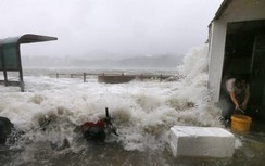 Siêu bão Hato trước khi vào Việt Nam gây thảm họa thế nào?