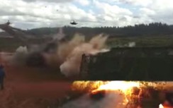 Video:Trực thăng Nga bắn tên lửa trúng người xem trong tập trận Zapad 2017?