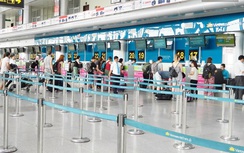 Nữ khách “chôm” đồng hồ ngay khu vực soi chiếu