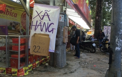 Bánh Trung thu xả hàng, bán 1 tặng 4 vẫn ế