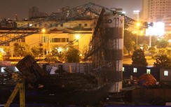 Hà Nội: Sập cần cẩu công trình sát ngã tư Trung Kính-Dương Đình Nghệ