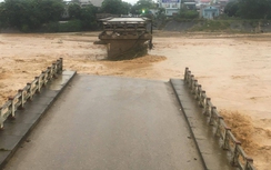 Khẩn trương khắc phục sự cố sập cầu Thia