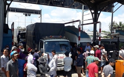 Vụ "tê liệt" trạm BOT Biên Hòa:Vì sao CA mời tài xế làm việc?