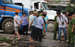 Tài xế container đâm đồng nghiệp tử vong giữa bãi xe