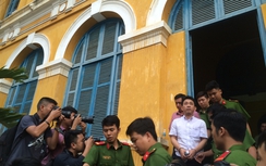 Đưa nguyên Tổng giám đốc VN Pharma về trại tạm giam