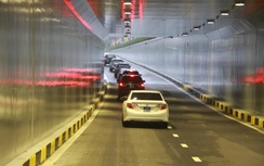 Chính thức khánh thành hầm chui, Chủ tịch Đà Nẵng "thưởng nóng" công nhân