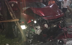 Xe điên húc thẳng quán nhậu, nữ sinh khoa Báo tử vong