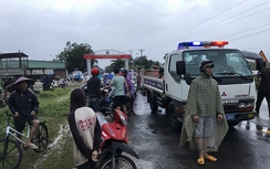 Giao thông bị ảnh hưởng bão số 12: Sạt lở ở đèo Lò Xo