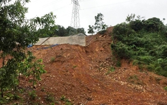 Quảng Nam: Lở núi vùi 9 người, 3 người chết, 2 chưa tìm thấy