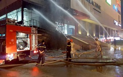 Cháy quán trà sữa cạnh tòa nhà Big C Hà Đông