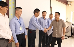 Lái xe SASCO trả lại nhiều tài sản khách để quên ở sân bay